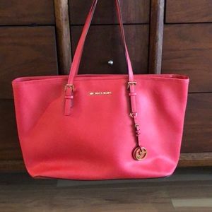 Michael Kors coral tote